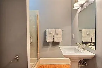 The Dogwood By Low Country Rentals